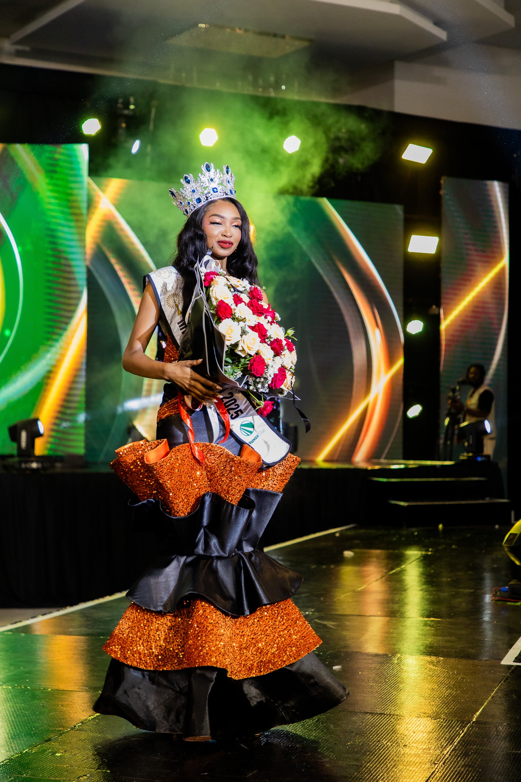 Grand Finale - Image 2